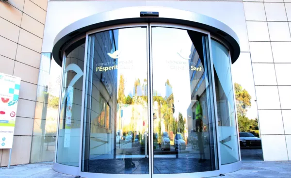 Semi-circular & Curved Sliding doors - Image 3