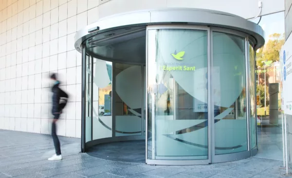 Semi-circular & Curved Sliding doors - Image 4